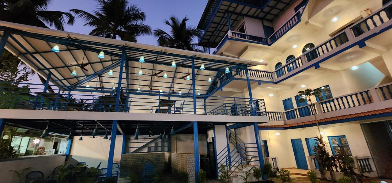 Mandrem Retreat Beach Resort Олд-Гоа Екстер'єр фото