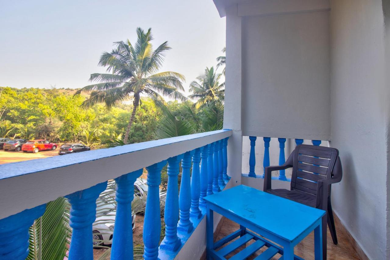 Mandrem Retreat Beach Resort Олд-Гоа Екстер'єр фото