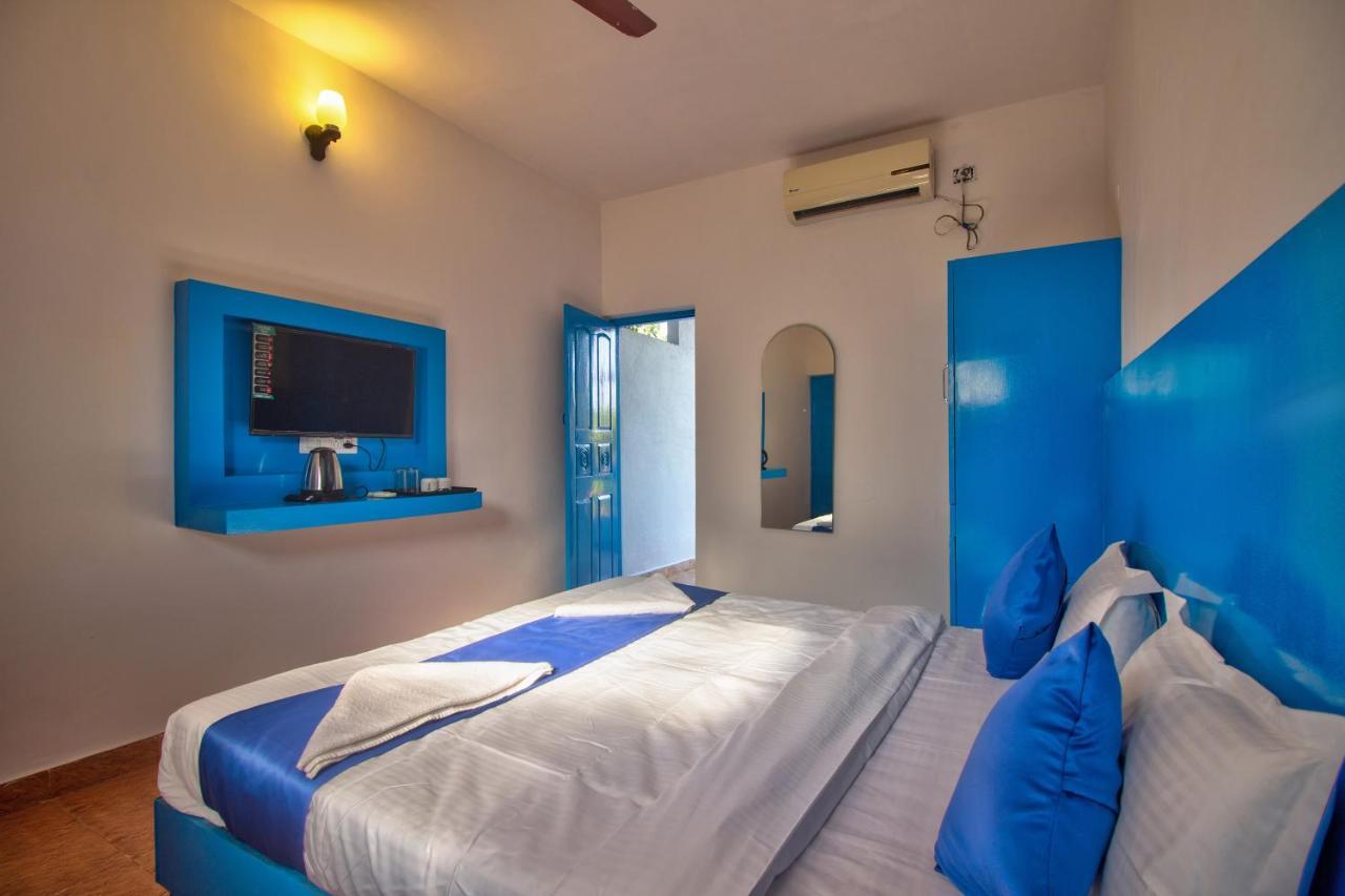Mandrem Retreat Beach Resort Олд-Гоа Екстер'єр фото